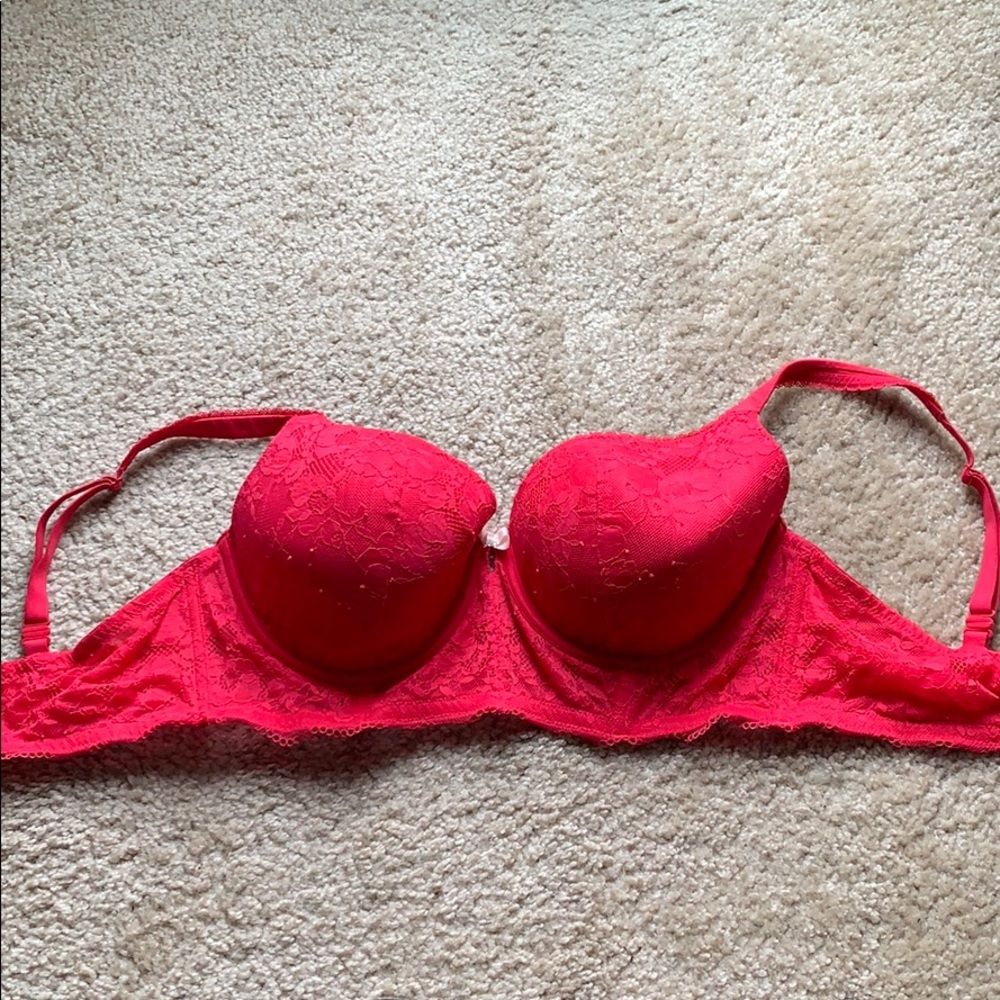 Victoria’s Secret red push-up bra